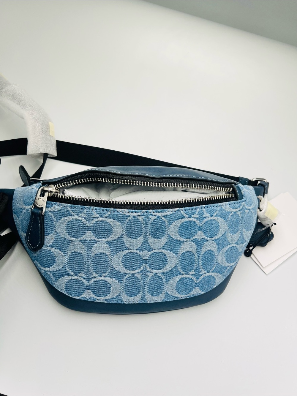 Coach Warren Signature Denim Fanny Belt Bag NWT - Picture 6 of 8